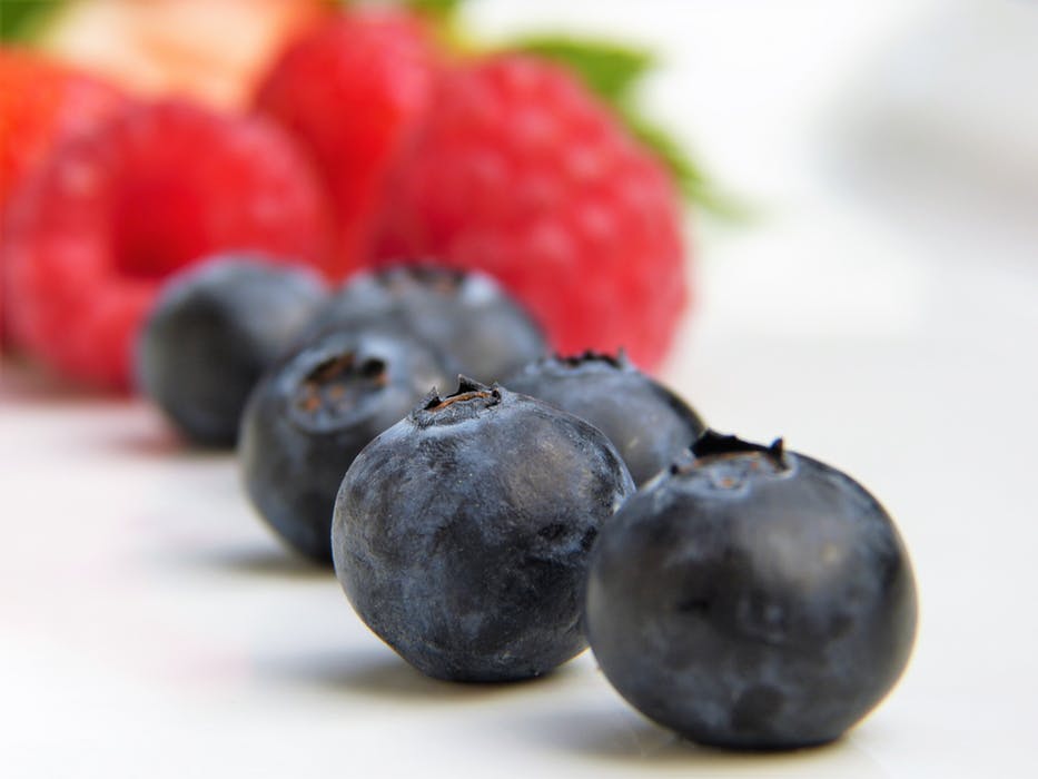 alkalize your body: blue berries