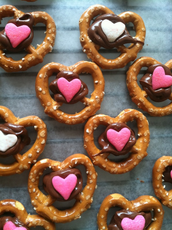 Valentine's Day Recipes: Chocolate pretzels