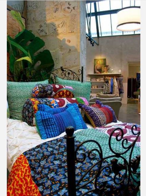 Bohemian inspired bedroom: Vibrant room