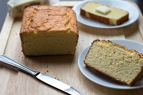 Low carb keto bread recipes:Low carb coconut flour bread