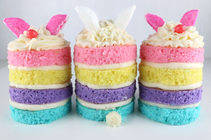 Easter dessert ideas: Bunny mini cakes