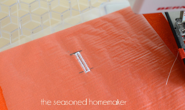 sewing hacks: buttonhole