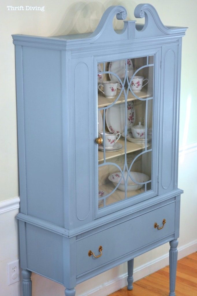 Furniture makeover ideas: China Cabinet Makeover