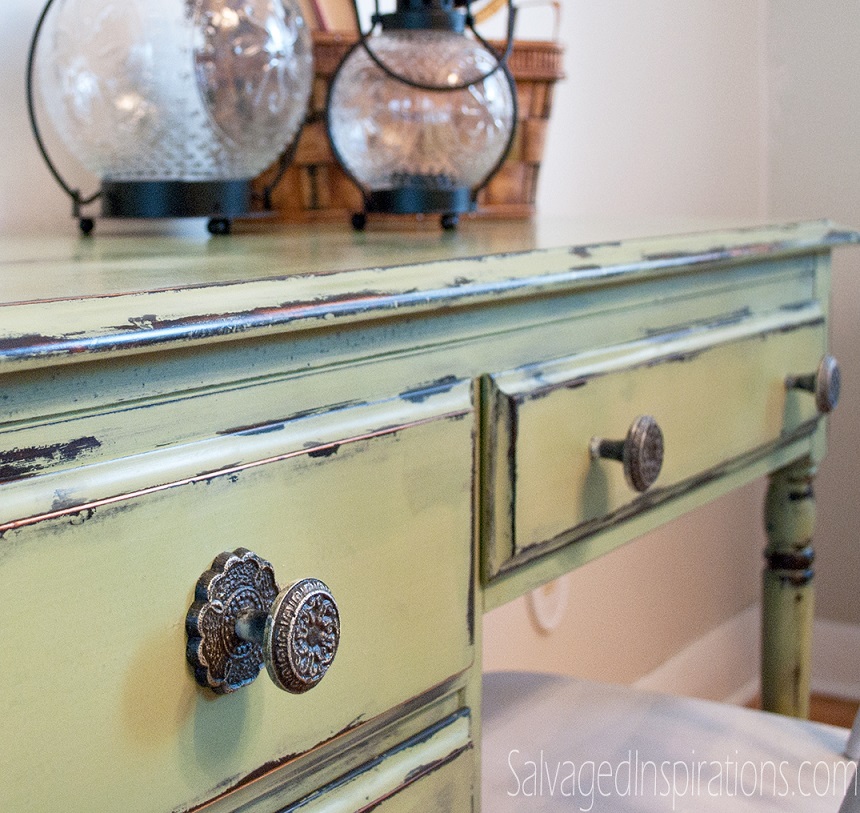 Furniture makeover ideas:Vaseline Distressed Desk