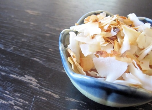 keto snack recipes: coconut chips