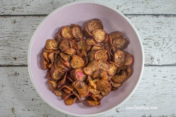 keto snack recipes: keto fried radish chips