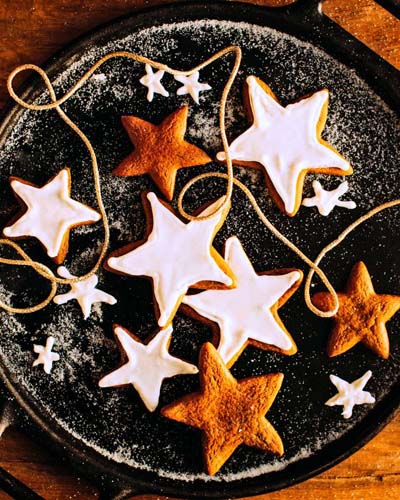 Gingerbread Recipes: Sweet Christmas Gingerbread Star Cookies