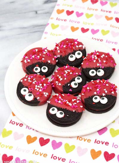 Valentines Day Desserts: Love Bug Oreo Cookies