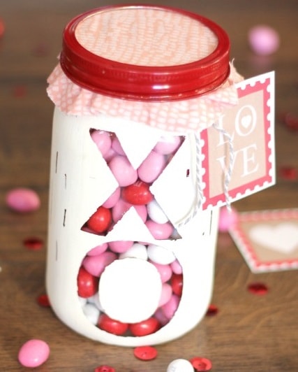 Valentines Day Gift Ideas: XO See Through Mason Jar